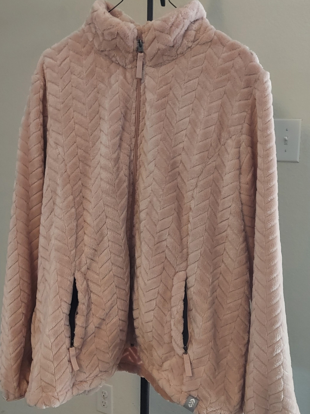 Free Country Plush Teddy Jacket in Blush